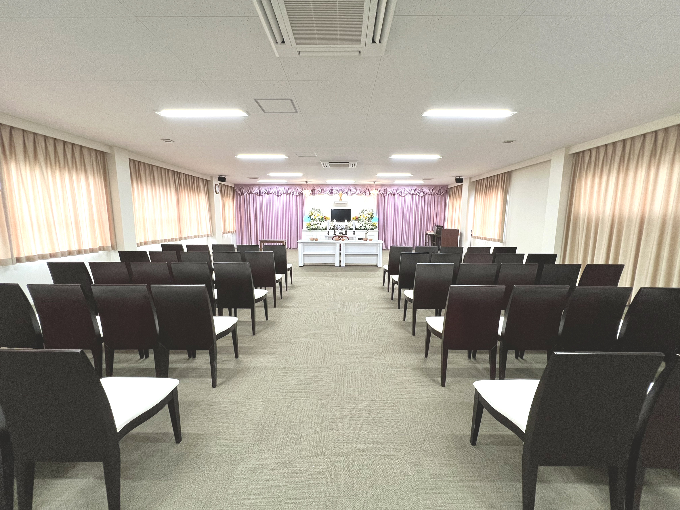 広々としたホール